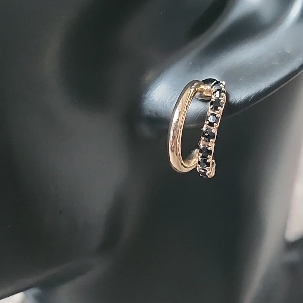 Gold earrings - Picture 2 of 2